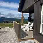 Cozy Family Close To Lake, Hiking, Cycling Eggedal
