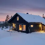 Feriehus Cozy Family Close To Lake, Hiking, Cycling